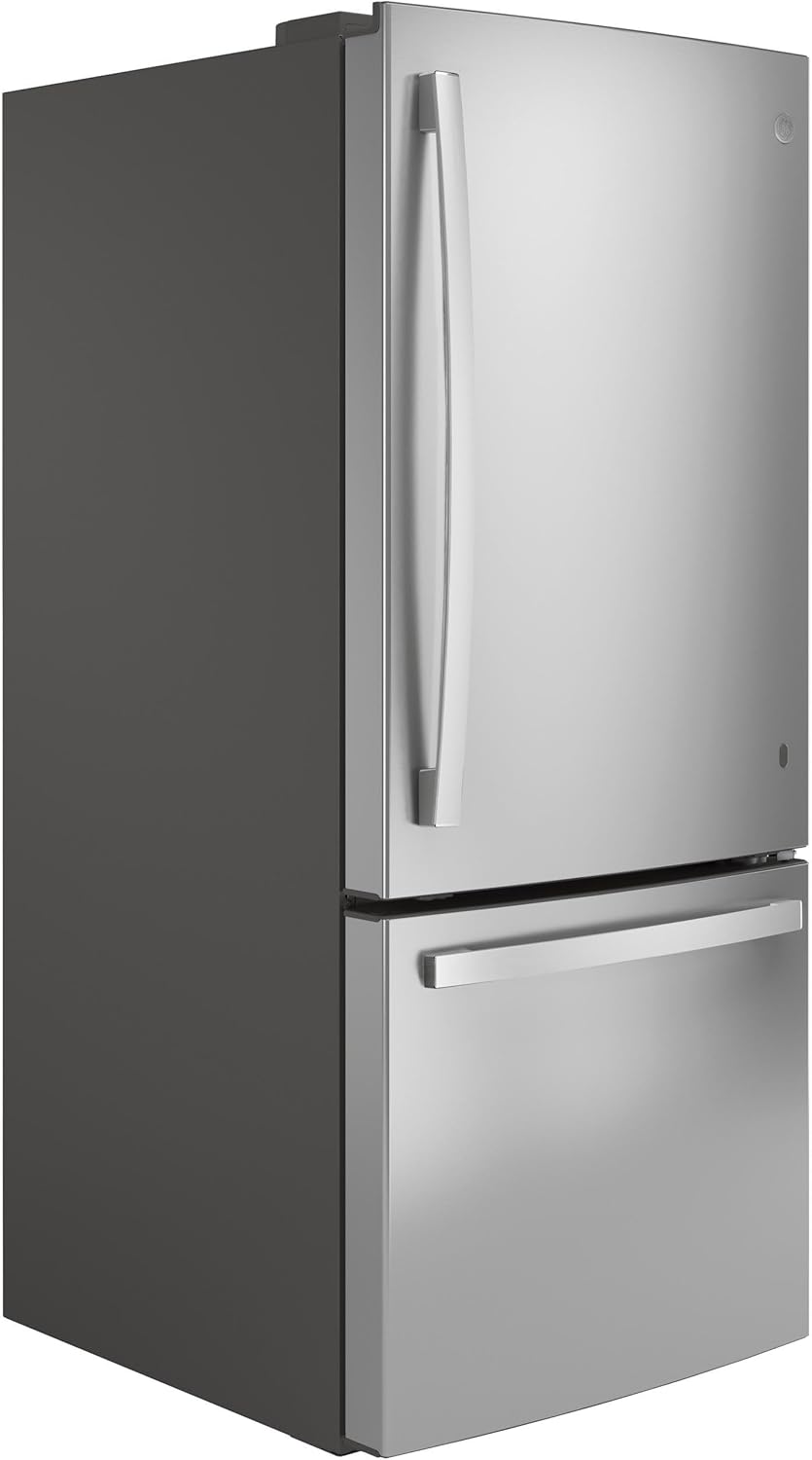 21.0 Cu. Ft. Bottom-Freezer Refrigerator P371