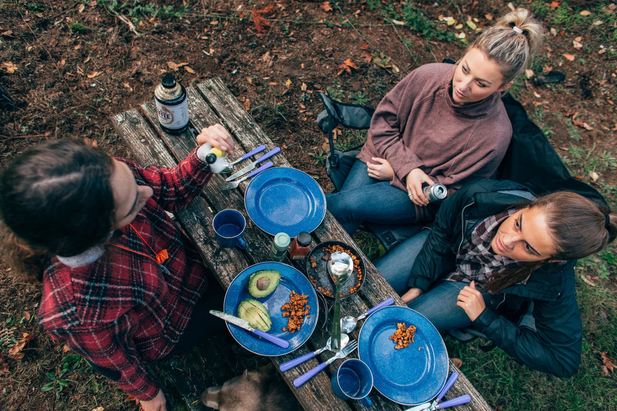 24 Piece Enamel Camping Tableware Set X68576