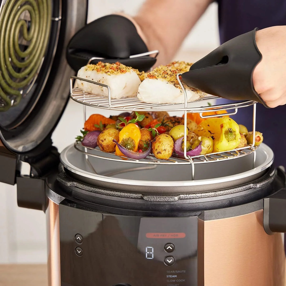 Restored Ninja 8 Qt. Pressure Cooker Steam Fryer with 5 Qt. Crisp Basket Q22138