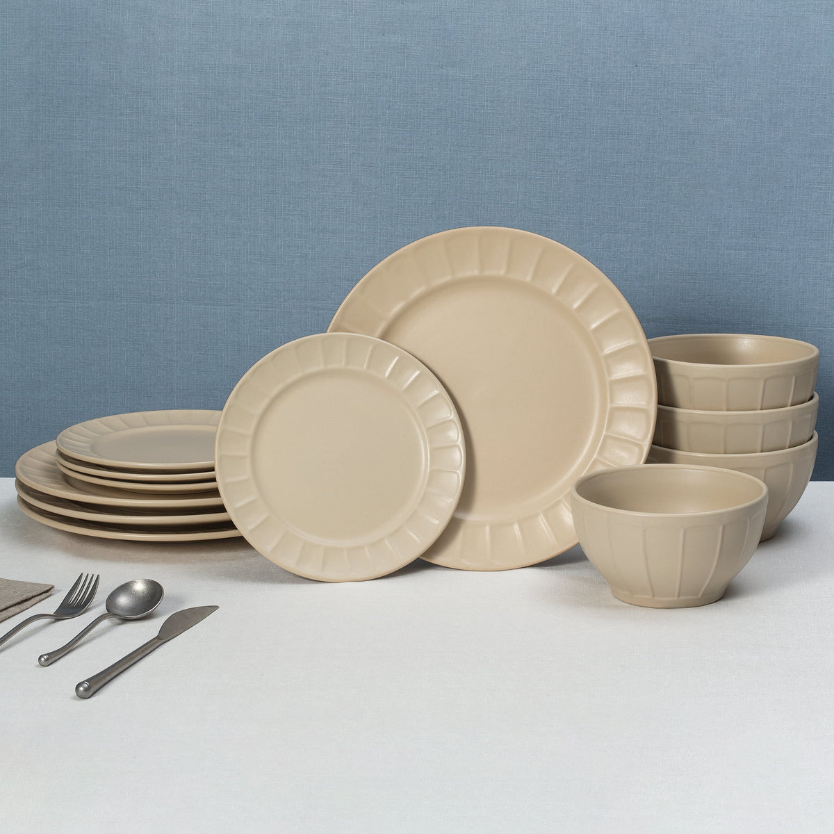 Stoneware Dinnerware Set, 12-piece, Parchment S708