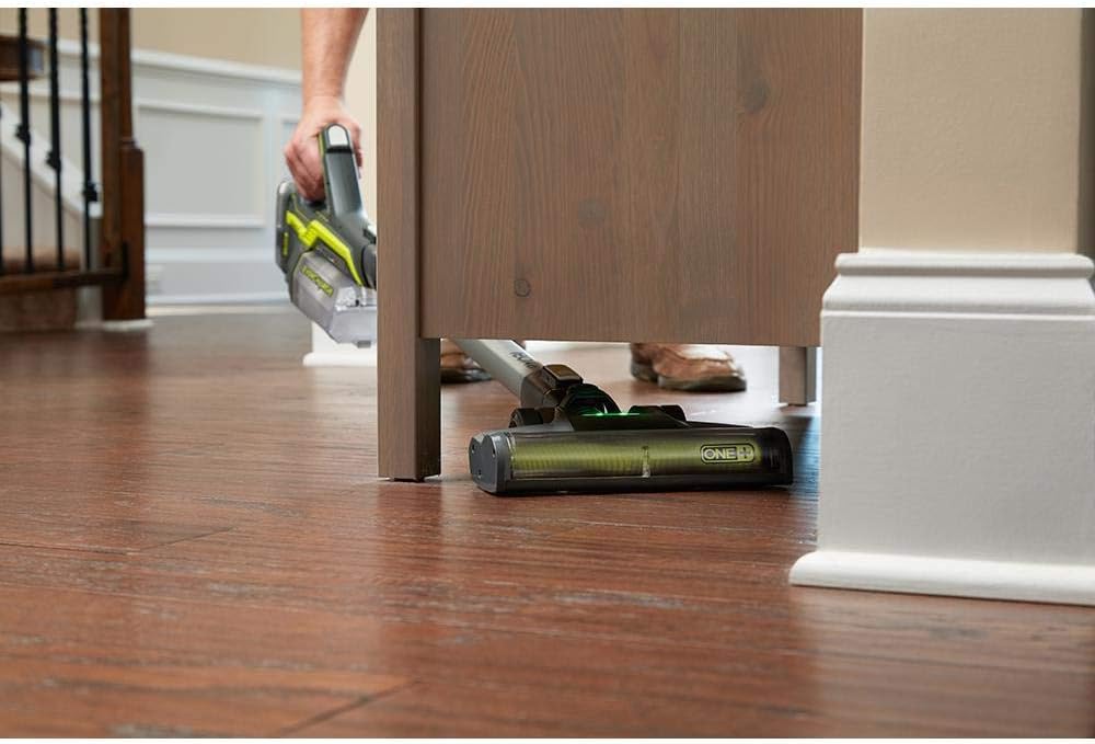 18-Volt Stick Vacuum Cleaner R457