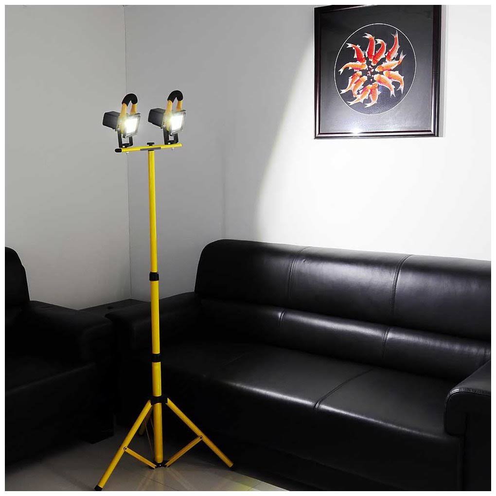 10W Rechargeable LED Flood Light with Tripod Stand B53171