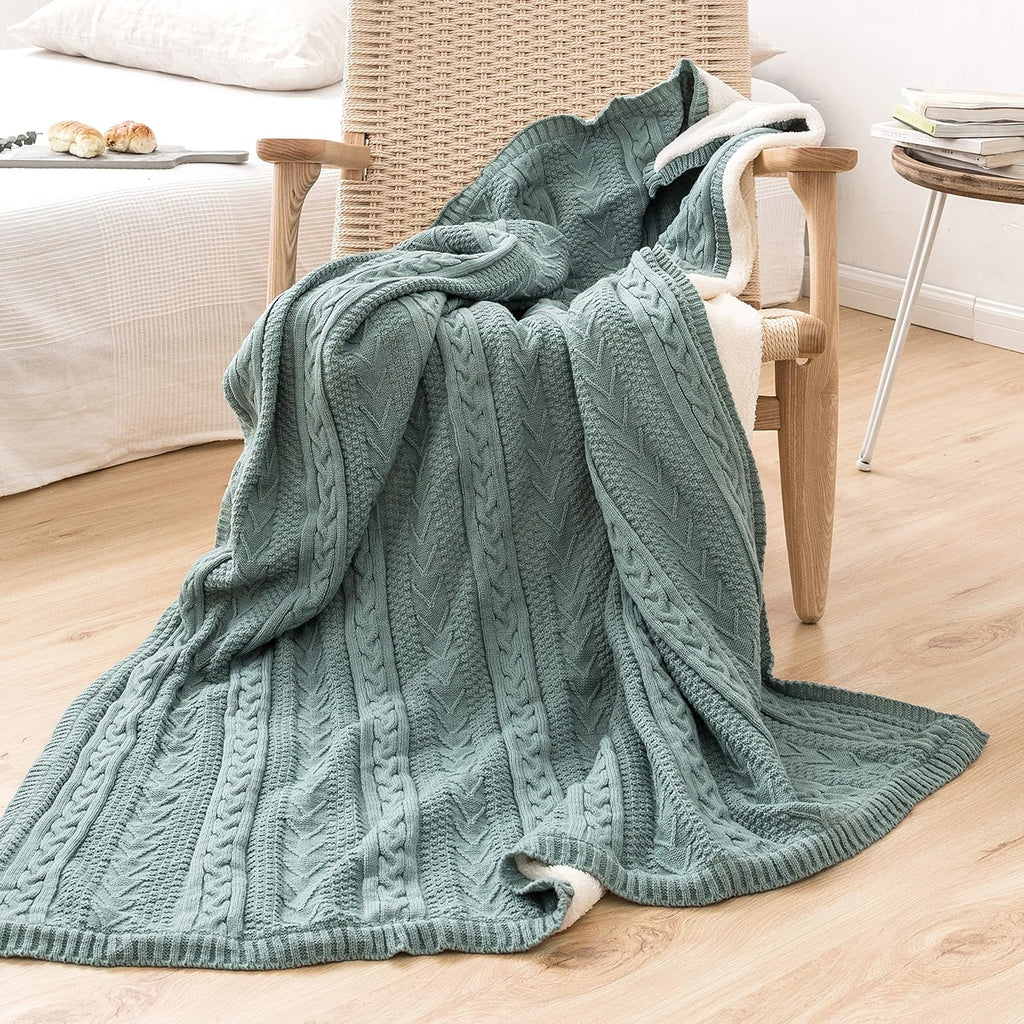 Cable Knit Sherpa Throw Blanket 50x63 Inch P899978