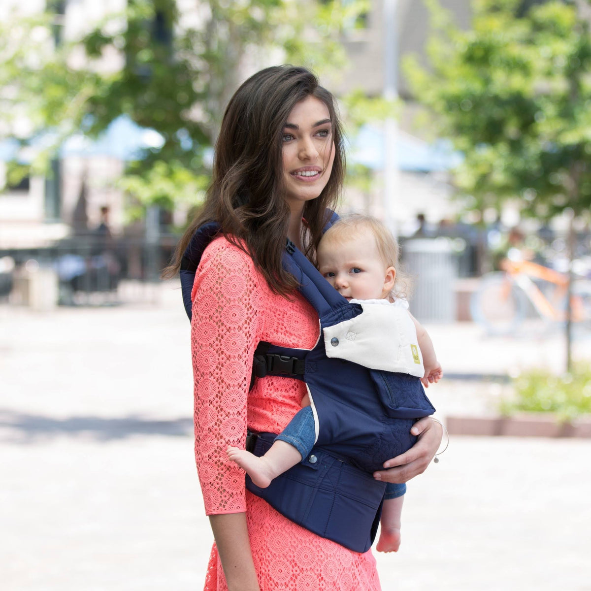 Blue Circles Baby Carrier F6559
