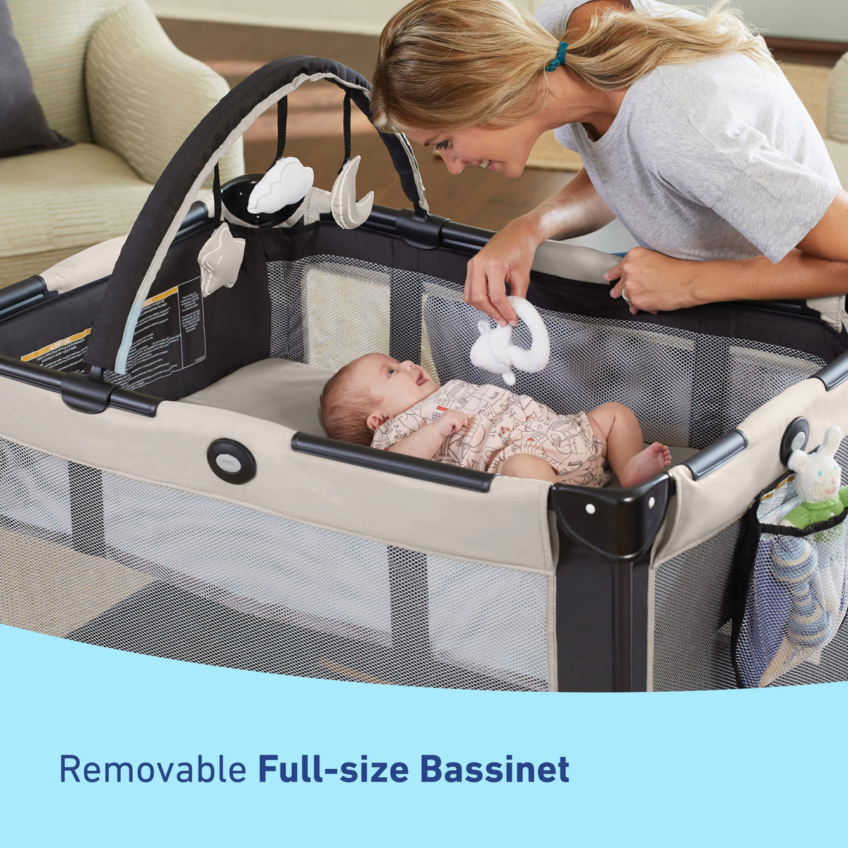 Pack 'n Play Playard Y472